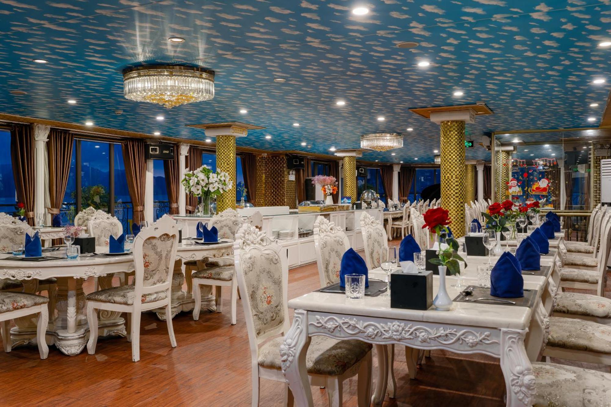 Отель Halong Aquamarine Royal Cruise Халонг Экстерьер фото